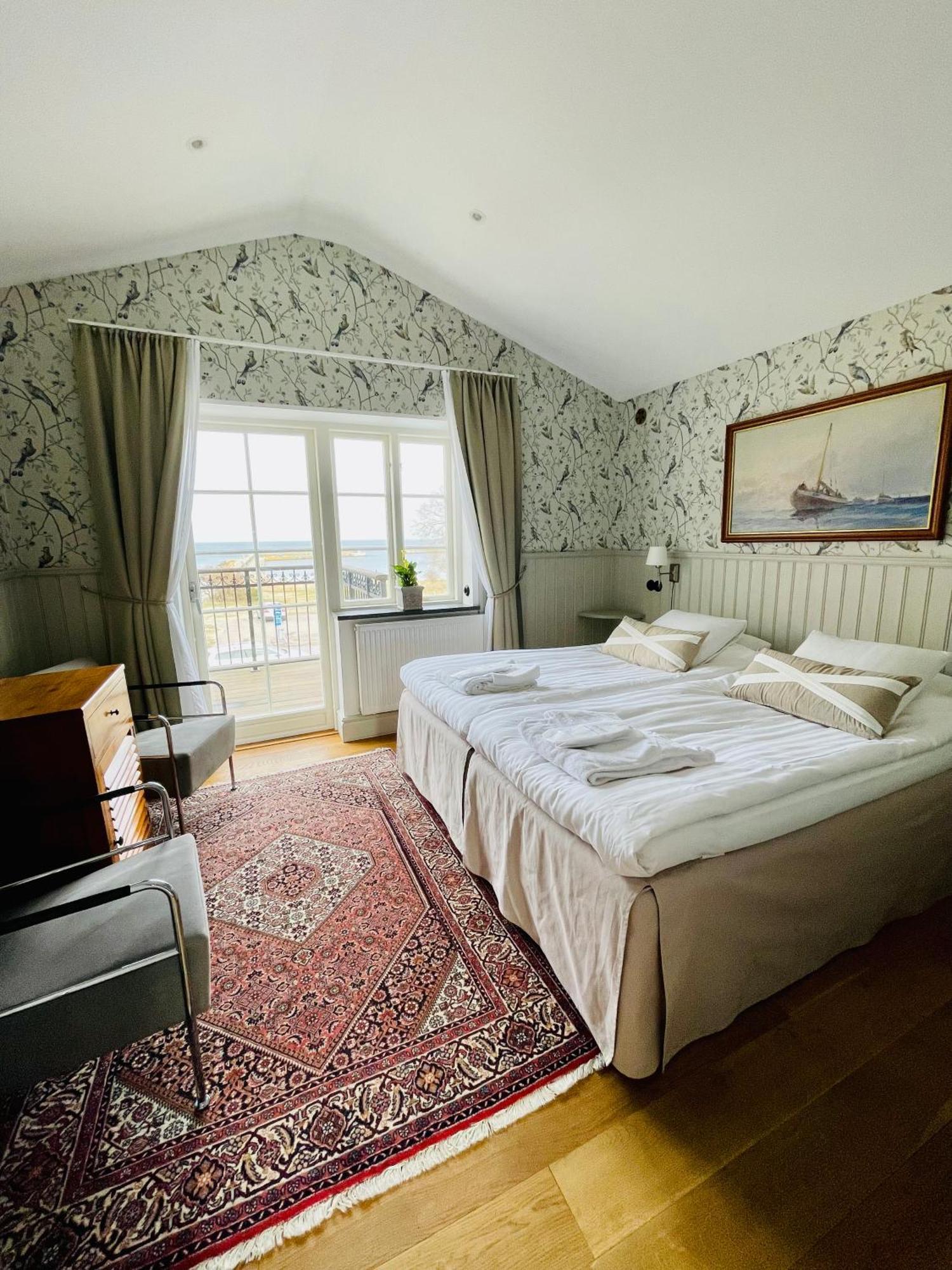 Hotel Kivikstrand Badhotell 3*